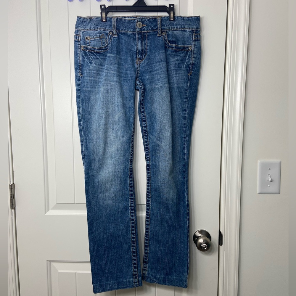 EUC Vintage Aeropostale women’s medium/light wash denim bayla skinny‎ jeans 9/10